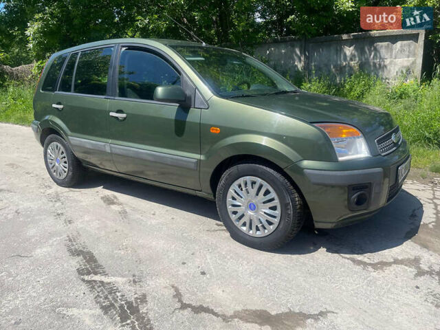 Зелений Форд Фьюжен, об'ємом двигуна 1.4 л та пробігом 81 тис. км за 4950 $, фото 3 на Automoto.ua