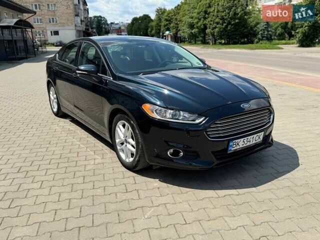 Форд Фьюжн 2013 в Ровно на Automoto.ua Зеленый Форд Фьюжн, объемом двигателя 2.49 л и пробегом 170 тыс. км за 10300 $, фото 1 на Automoto.ua
