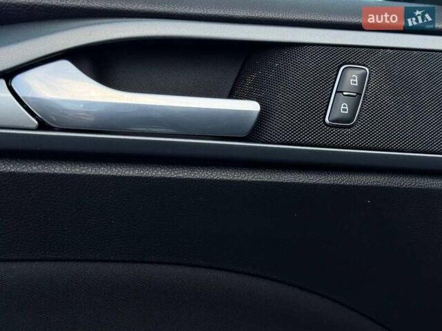 Зеленый Форд Фьюжн, объемом двигателя 2.49 л и пробегом 170 тыс. км за 7600 $, фото 21 на Automoto.ua