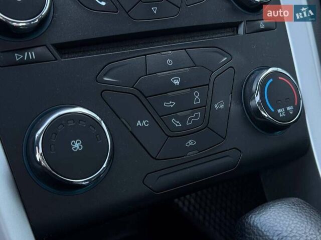 Зеленый Форд Фьюжн, объемом двигателя 2.49 л и пробегом 170 тыс. км за 7600 $, фото 36 на Automoto.ua