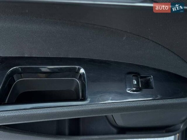 Зеленый Форд Фьюжн, объемом двигателя 2.49 л и пробегом 170 тыс. км за 7600 $, фото 41 на Automoto.ua