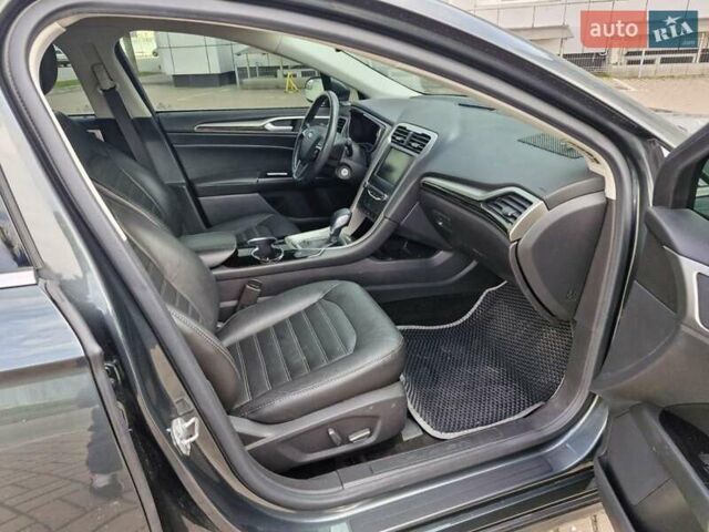 Форд Фьюжн 2014 в Киеве на Automoto.ua Зеленый Форд Фьюжн, объемом двигателя 2 л и пробегом 178 тыс. км за 12900 $, фото 5 на Automoto.ua