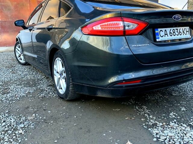 Зеленый Форд Фьюжн, объемом двигателя 2.5 л и пробегом 229 тыс. км за 10000 $, фото 6 на Automoto.ua