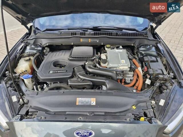 Форд Фьюжн 2014 в Киеве на Automoto.ua Зеленый Форд Фьюжн, объемом двигателя 2 л и пробегом 178 тыс. км за 12900 $, фото 11 на Automoto.ua