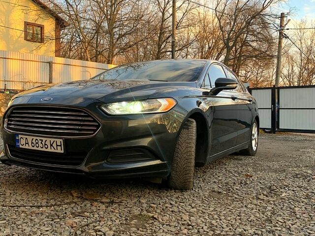 Зеленый Форд Фьюжн, объемом двигателя 2.5 л и пробегом 229 тыс. км за 10000 $, фото 3 на Automoto.ua