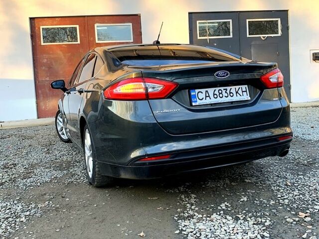 Зеленый Форд Фьюжн, объемом двигателя 2.5 л и пробегом 229 тыс. км за 10000 $, фото 4 на Automoto.ua