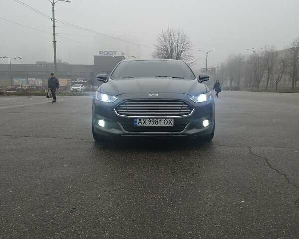 Зелений Форд Фьюжен, об'ємом двигуна 2 л та пробігом 194 тис. км за 11000 $, фото 4 на Automoto.ua