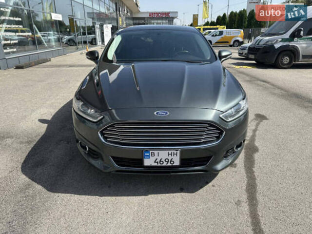 Зеленый Форд Фьюжн, объемом двигателя 2 л и пробегом 159 тыс. км за 10000 $, фото 2 на Automoto.ua