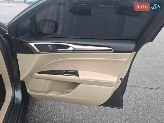 Зелений Форд Фьюжен, об'ємом двигуна 2 л та пробігом 194 тис. км за 11000 $, фото 19 на Automoto.ua