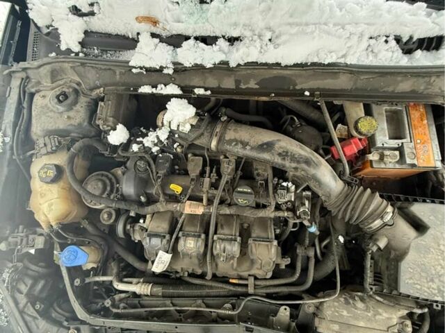 Зеленый Форд Фьюжн, объемом двигателя 2 л и пробегом 270 тыс. км за 5000 $, фото 7 на Automoto.ua