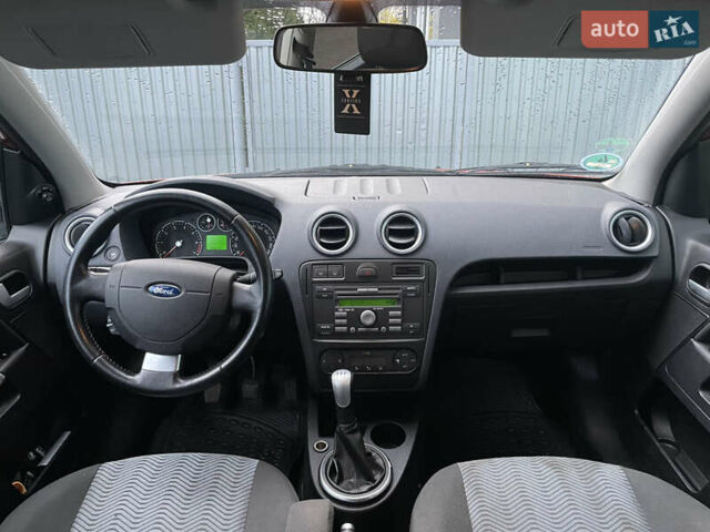 Оранжевый Форд Фьюжн, объемом двигателя 1.39 л и пробегом 192 тыс. км за 4200 $, фото 35 на Automoto.ua