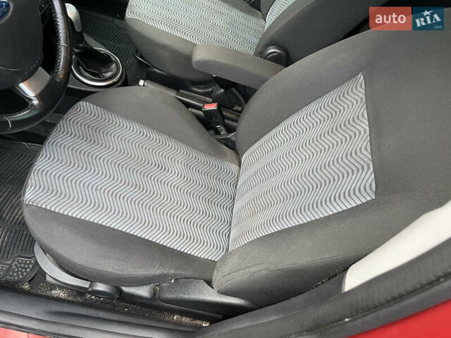 Оранжевый Форд Фьюжн, объемом двигателя 1.39 л и пробегом 192 тыс. км за 4200 $, фото 42 на Automoto.ua