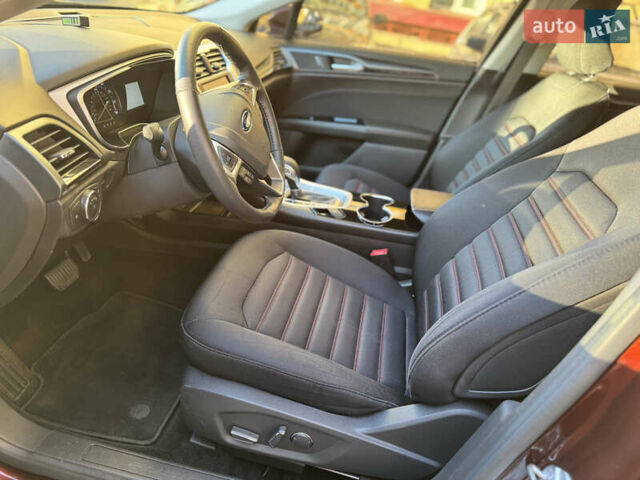 Помаранчевий Форд Фьюжен, об'ємом двигуна 2.5 л та пробігом 35 тис. км за 12200 $, фото 12 на Automoto.ua