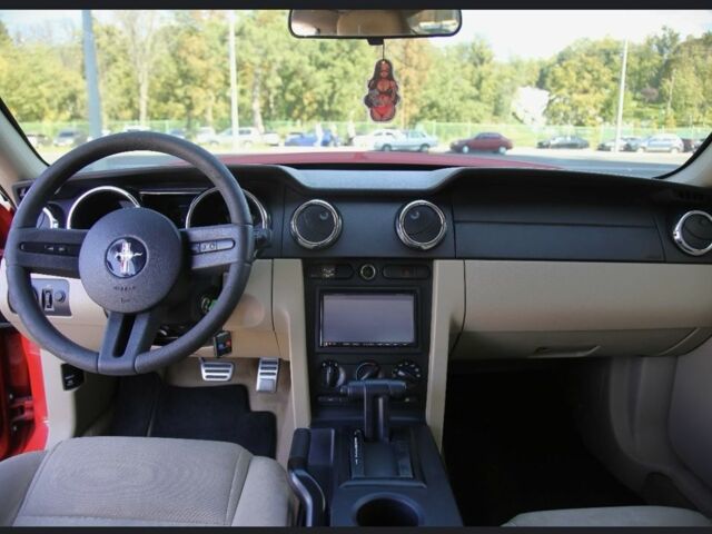 Червоний Форд ГТ, об'ємом двигуна 4 л та пробігом 150 тис. км за 10600 $, фото 6 на Automoto.ua