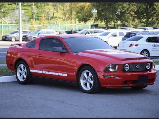 Червоний Форд ГТ, об'ємом двигуна 4 л та пробігом 150 тис. км за 10600 $, фото 2 на Automoto.ua