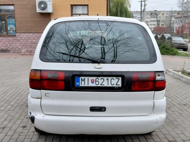 Білий Форд Галаксі, об'ємом двигуна 1.9 л та пробігом 300 тис. км за 1750 $, фото 4 на Automoto.ua