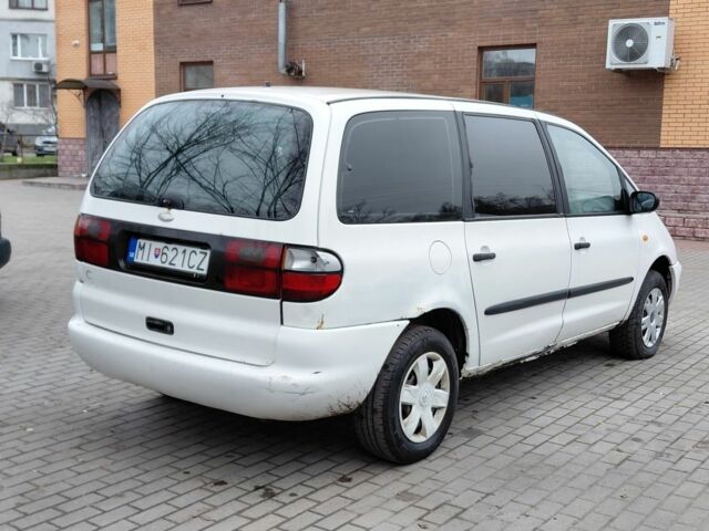 Білий Форд Галаксі, об'ємом двигуна 1.9 л та пробігом 300 тис. км за 1750 $, фото 5 на Automoto.ua