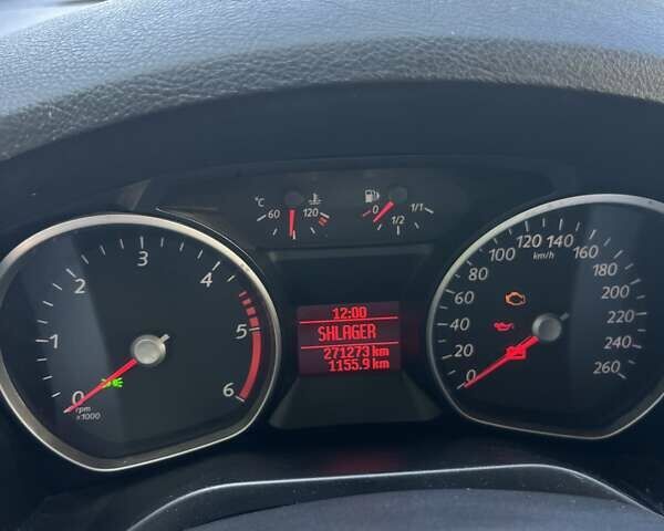 Белый Форд Галакси, объемом двигателя 2 л и пробегом 271 тыс. км за 9500 $, фото 9 на Automoto.ua