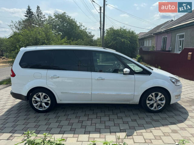 Белый Форд Галакси, объемом двигателя 2 л и пробегом 260 тыс. км за 9600 $, фото 1 на Automoto.ua