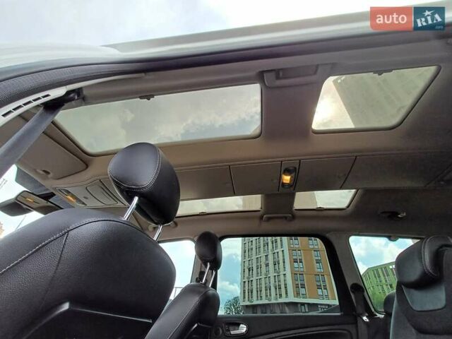 Белый Форд Галакси, объемом двигателя 2 л и пробегом 246 тыс. км за 12500 $, фото 18 на Automoto.ua