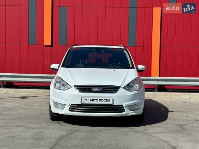 Білий Форд Галаксі, об'ємом двигуна 2 л та пробігом 250 тис. км за 12690 $, фото 1 на Automoto.ua