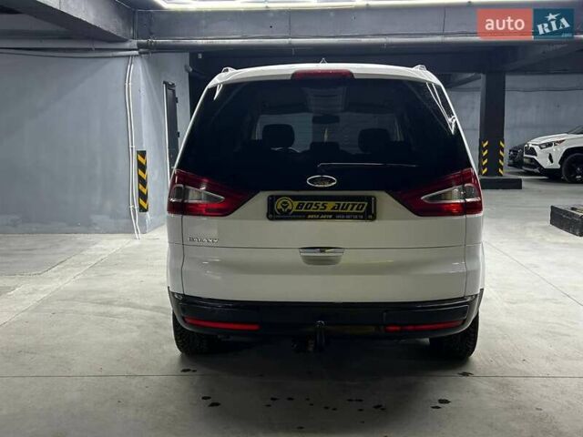 Белый Форд Галакси, объемом двигателя 2 л и пробегом 245 тыс. км за 12200 $, фото 4 на Automoto.ua