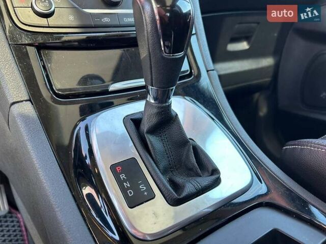 Білий Форд Галаксі, об'ємом двигуна 2 л та пробігом 250 тис. км за 12690 $, фото 21 на Automoto.ua