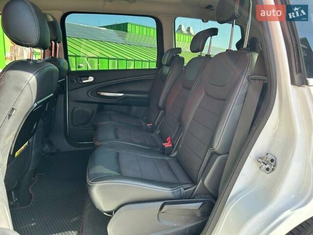 Білий Форд Галаксі, об'ємом двигуна 2 л та пробігом 250 тис. км за 12690 $, фото 13 на Automoto.ua
