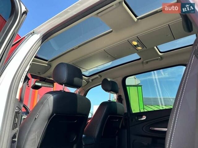 Білий Форд Галаксі, об'ємом двигуна 2 л та пробігом 249 тис. км за 11290 $, фото 15 на Automoto.ua