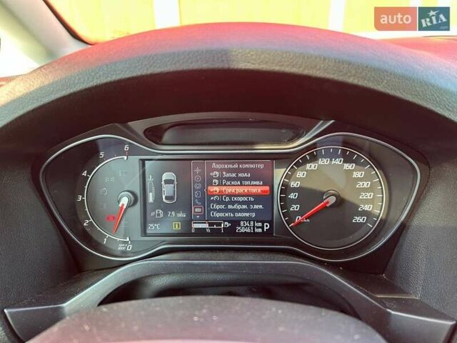 Білий Форд Галаксі, об'ємом двигуна 2 л та пробігом 249 тис. км за 11290 $, фото 24 на Automoto.ua