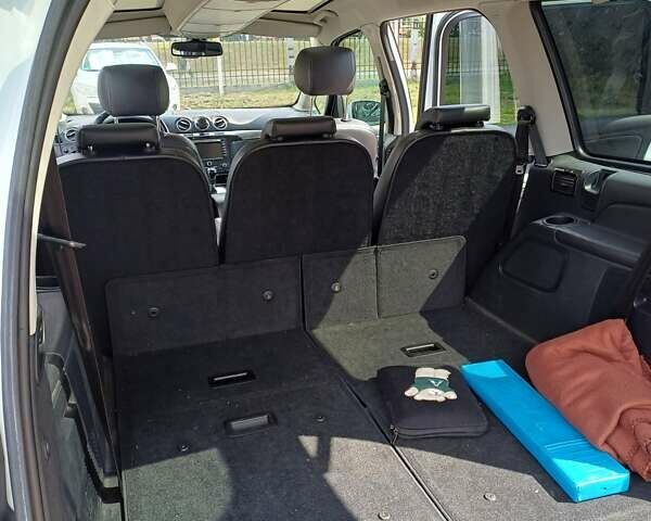 Белый Форд Галакси, объемом двигателя 2 л и пробегом 246 тыс. км за 12500 $, фото 23 на Automoto.ua