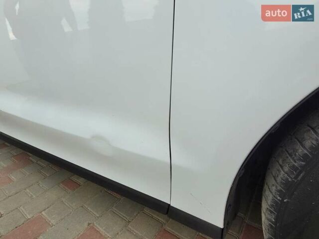 Белый Форд Галакси, объемом двигателя 2 л и пробегом 208 тыс. км за 16000 $, фото 38 на Automoto.ua