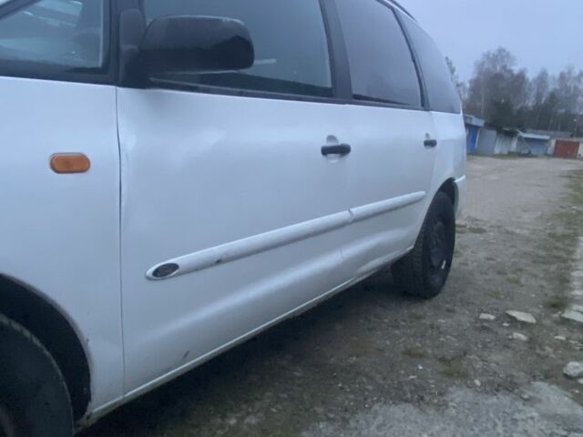 Белый Форд Галакси, объемом двигателя 1.9 л и пробегом 350 тыс. км за 2500 $, фото 5 на Automoto.ua