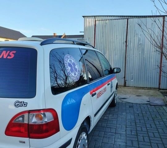 Белый Форд Галакси, объемом двигателя 2 л и пробегом 235 тыс. км за 4260 $, фото 2 на Automoto.ua