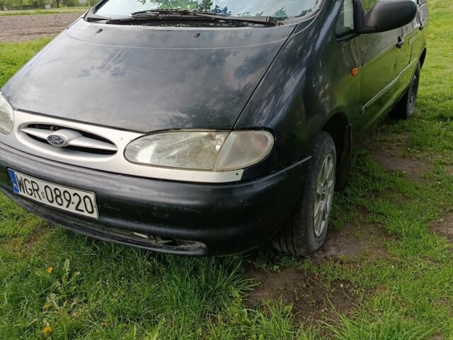 Черный Форд Галакси, объемом двигателя 0 л и пробегом 300 тыс. км за 1550 $, фото 1 на Automoto.ua