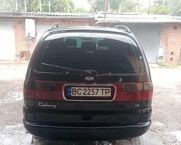 Чорний Форд Галаксі, об'ємом двигуна 1.9 л та пробігом 400 тис. км за 1750 $, фото 7 на Automoto.ua