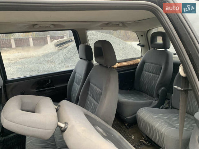 Чорний Форд Галаксі, об'ємом двигуна 1.9 л та пробігом 299 тис. км за 2850 $, фото 6 на Automoto.ua