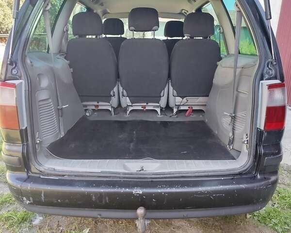 Черный Форд Галакси, объемом двигателя 1.9 л и пробегом 340 тыс. км за 2999 $, фото 10 на Automoto.ua