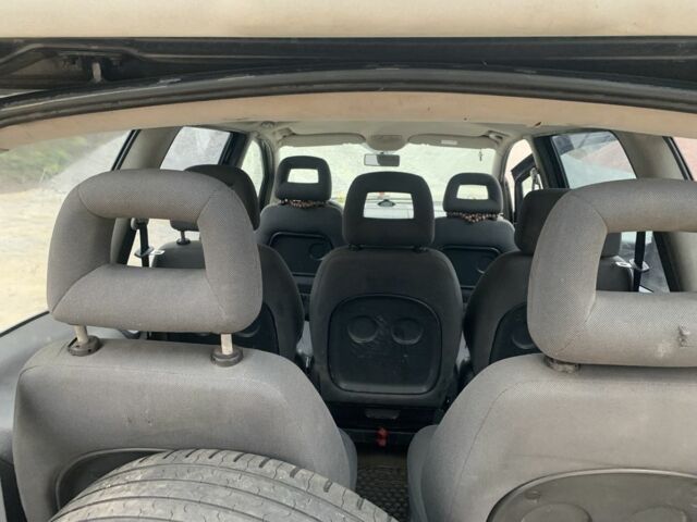 Чорний Форд Галаксі, об'ємом двигуна 1.9 л та пробігом 250 тис. км за 2850 $, фото 6 на Automoto.ua