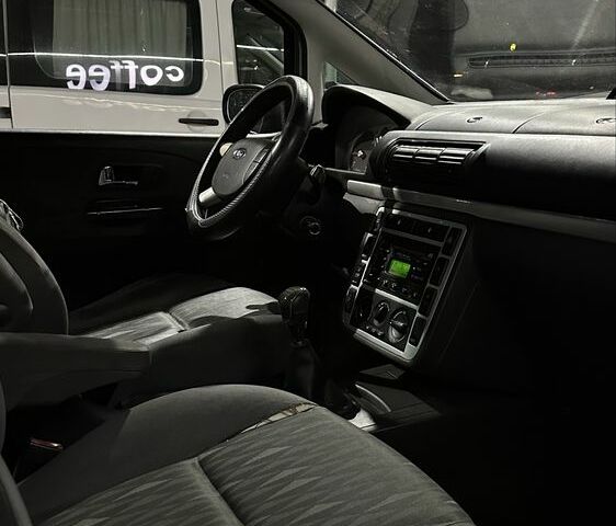 Черный Форд Галакси, объемом двигателя 1.9 л и пробегом 280 тыс. км за 1700 $, фото 6 на Automoto.ua