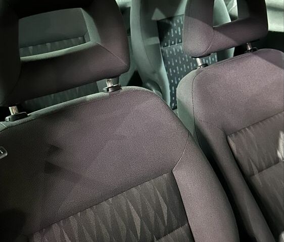 Черный Форд Галакси, объемом двигателя 1.9 л и пробегом 280 тыс. км за 1700 $, фото 4 на Automoto.ua