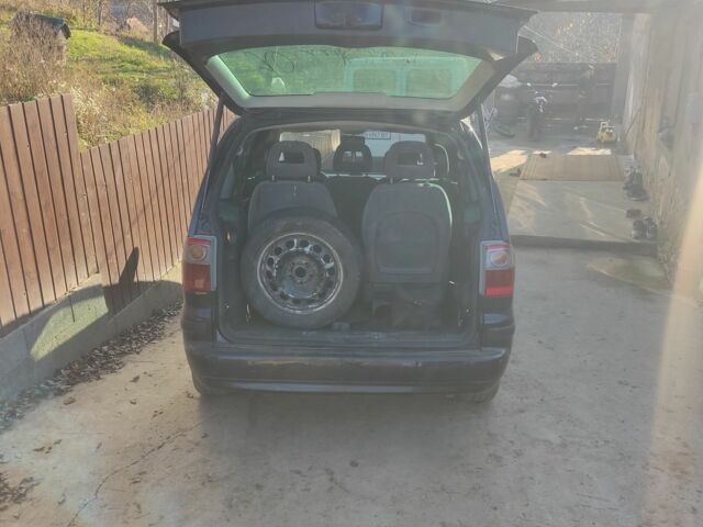 Черный Форд Галакси, объемом двигателя 0 л и пробегом 300 тыс. км за 3500 $, фото 8 на Automoto.ua