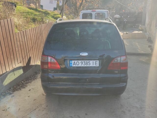 Черный Форд Галакси, объемом двигателя 0 л и пробегом 300 тыс. км за 3500 $, фото 6 на Automoto.ua