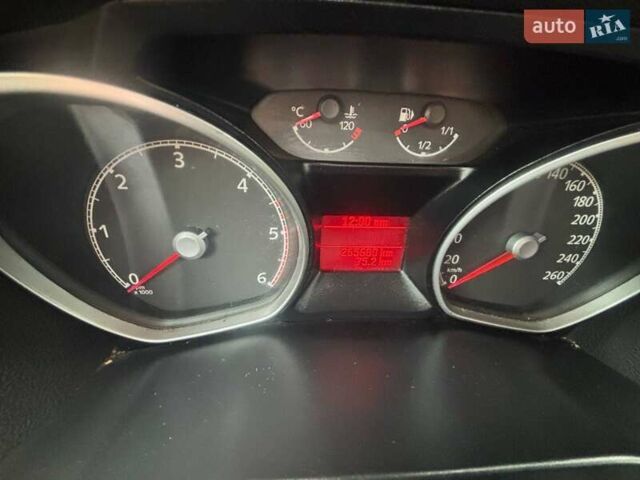 Черный Форд Галакси, объемом двигателя 2 л и пробегом 265 тыс. км за 7650 $, фото 14 на Automoto.ua