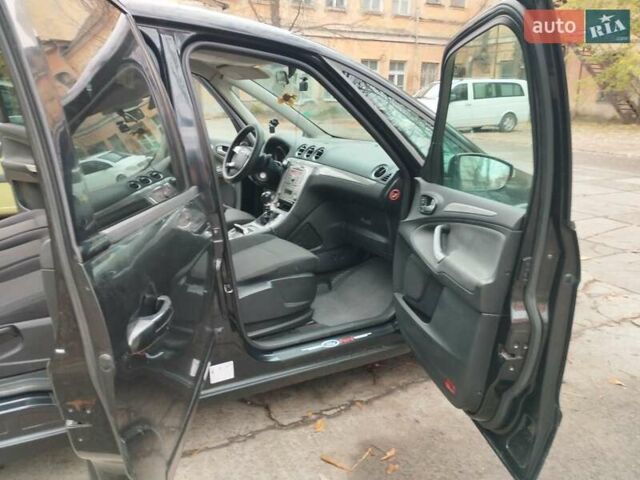 Черный Форд Галакси, объемом двигателя 2 л и пробегом 323 тыс. км за 7100 $, фото 18 на Automoto.ua
