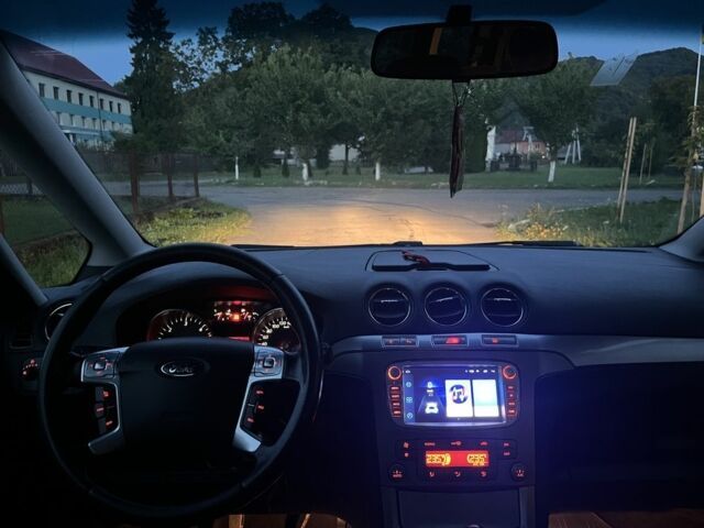 Черный Форд Галакси, объемом двигателя 2 л и пробегом 352 тыс. км за 6200 $, фото 7 на Automoto.ua