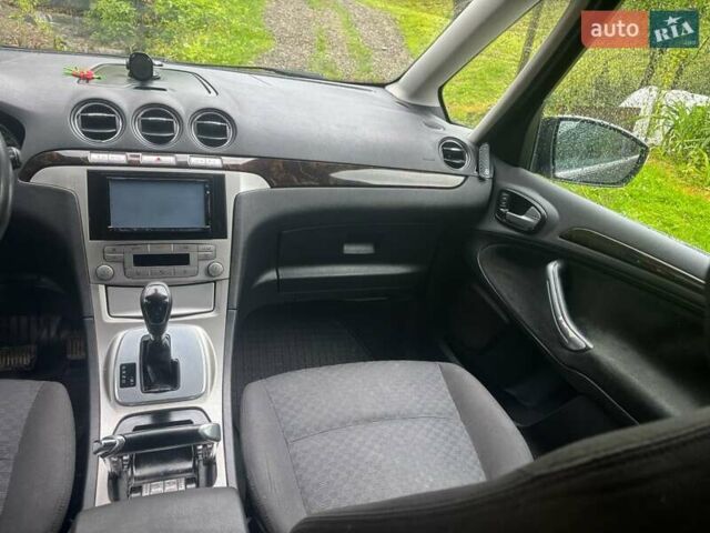 Черный Форд Галакси, объемом двигателя 2 л и пробегом 265 тыс. км за 7650 $, фото 8 на Automoto.ua