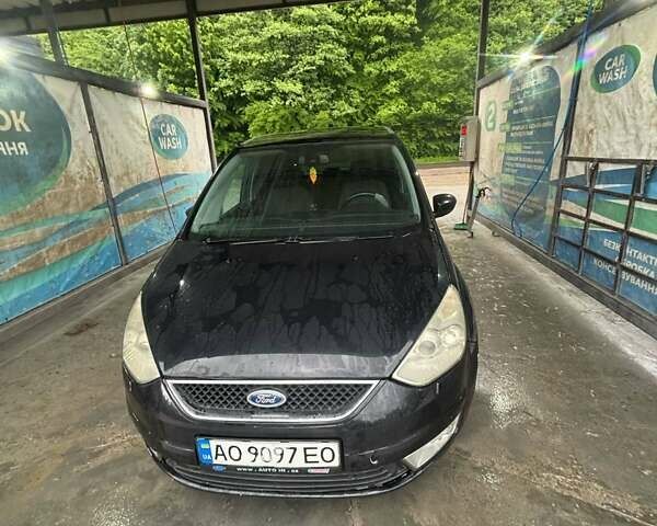 Черный Форд Галакси, объемом двигателя 2 л и пробегом 265 тыс. км за 7650 $, фото 1 на Automoto.ua