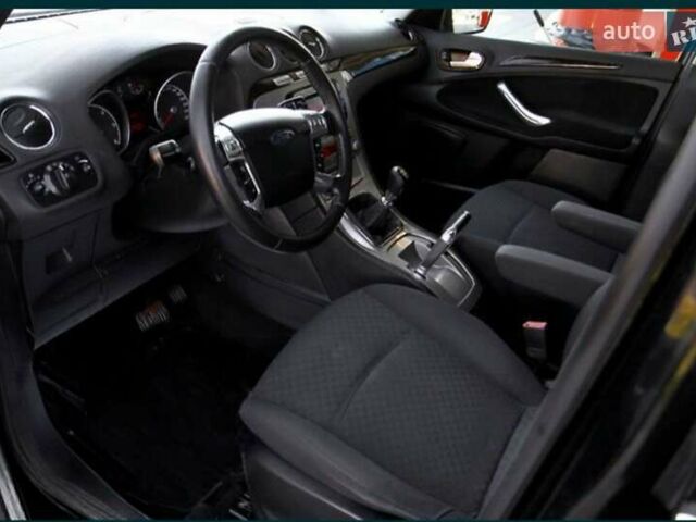 Чорний Форд Галаксі, об'ємом двигуна 2 л та пробігом 260 тис. км за 6300 $, фото 8 на Automoto.ua