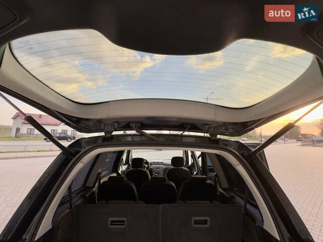 Черный Форд Галакси, объемом двигателя 2 л и пробегом 275 тыс. км за 7700 $, фото 33 на Automoto.ua